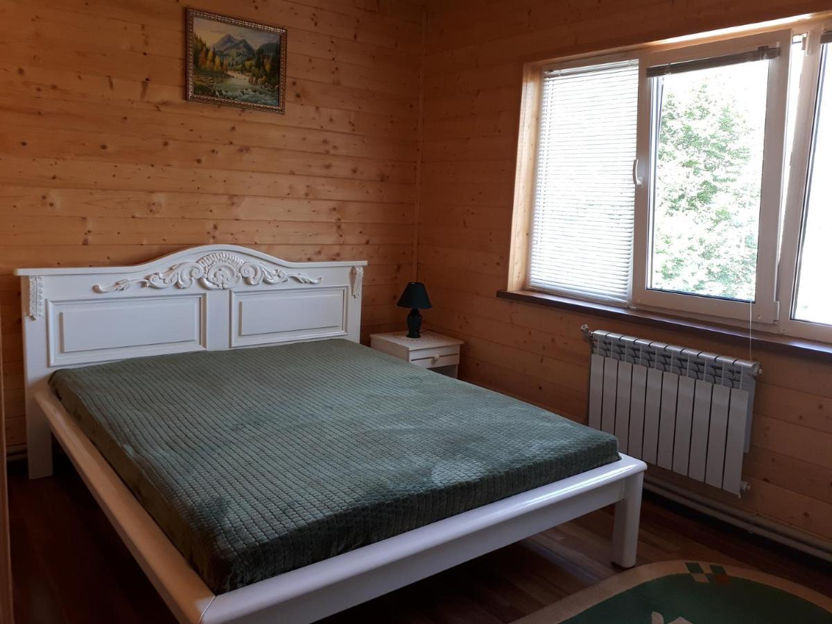Hotel У Інни à Mizhhirya  Extérieur photo
