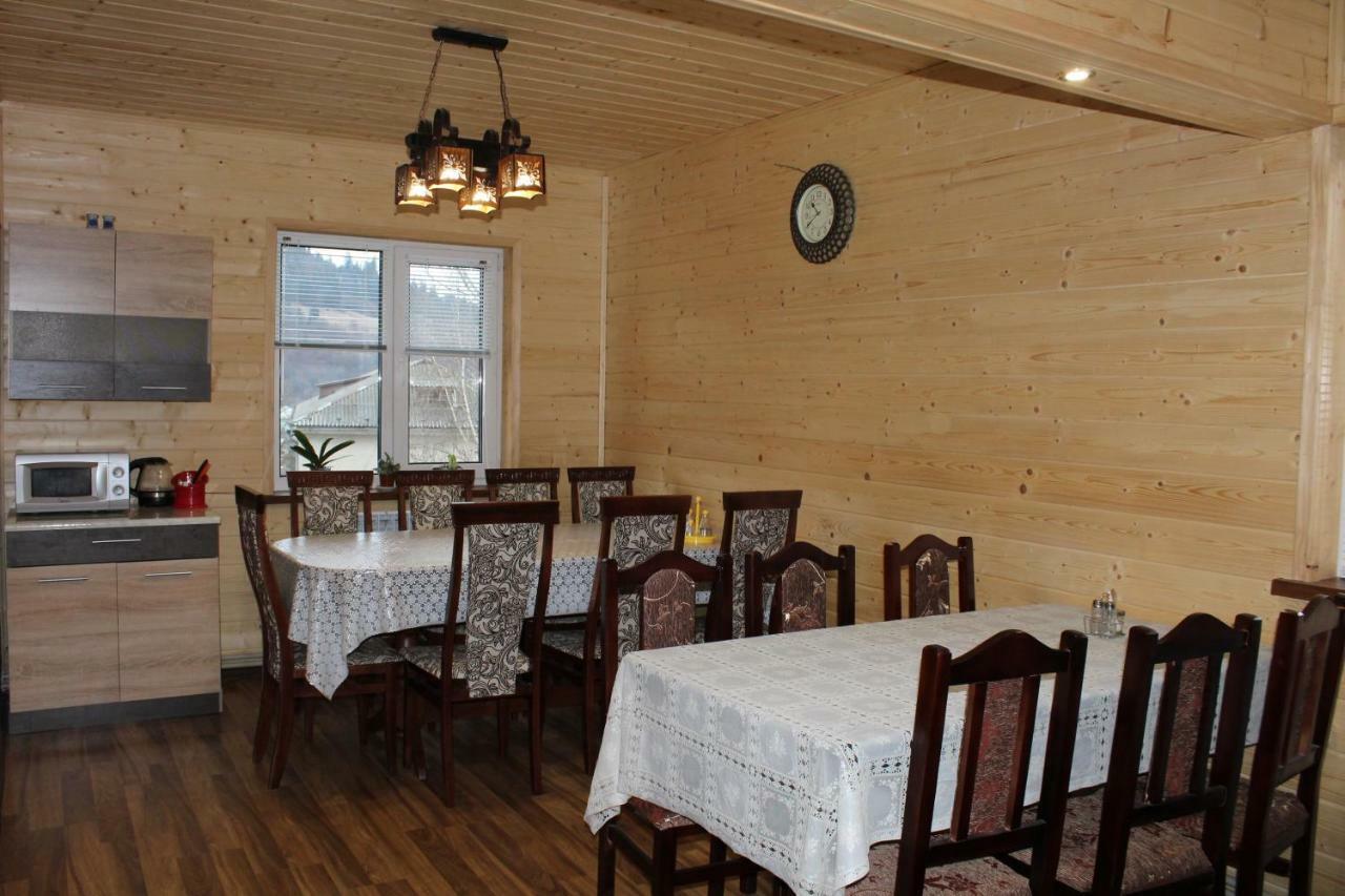 Hotel У Інни à Mizhhirya  Extérieur photo